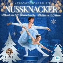 Plakat für das Ballett 'Nussknacker' mit Tänzern in blauen Kostümen und weihnachtlichen Motiven.