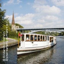 Alster-Kanalfahrt - Dampfschiff ''ST.GEORG'', © links im Bild