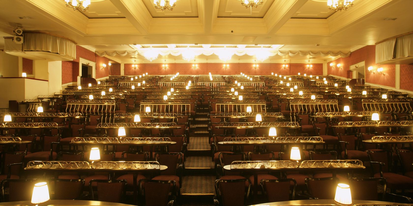 Hansa Theater Saal, © Oliver Fantitisch