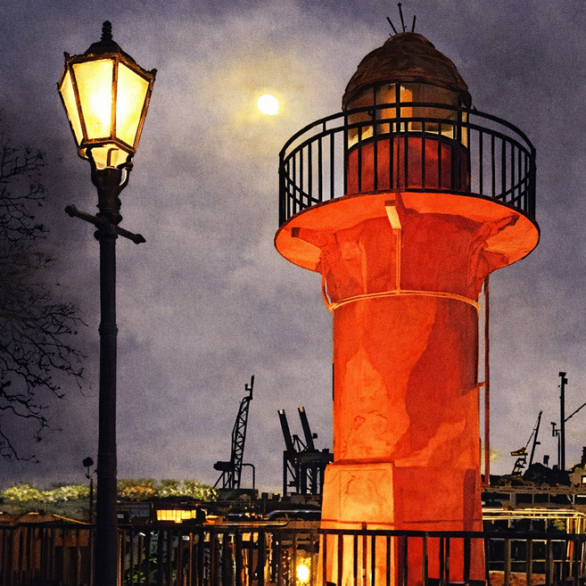 Ein roter Leuchtturm steht neben einer Straßenlaterne am Hamburger Hafen.