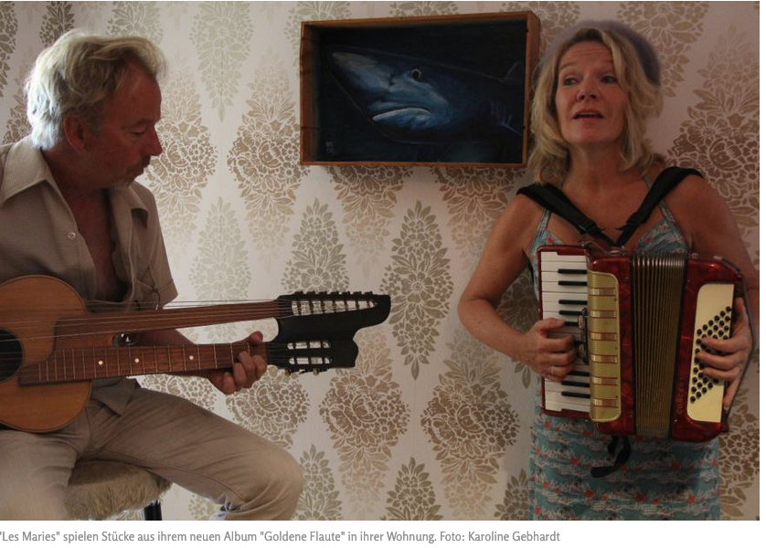 „handgemachte Volxmusik“: Les Maries Deutsch-Französischer Eigensinn als Trio