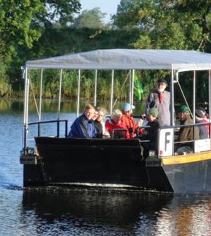 Naturerlebnisfahrt mit der Bargener Fähre