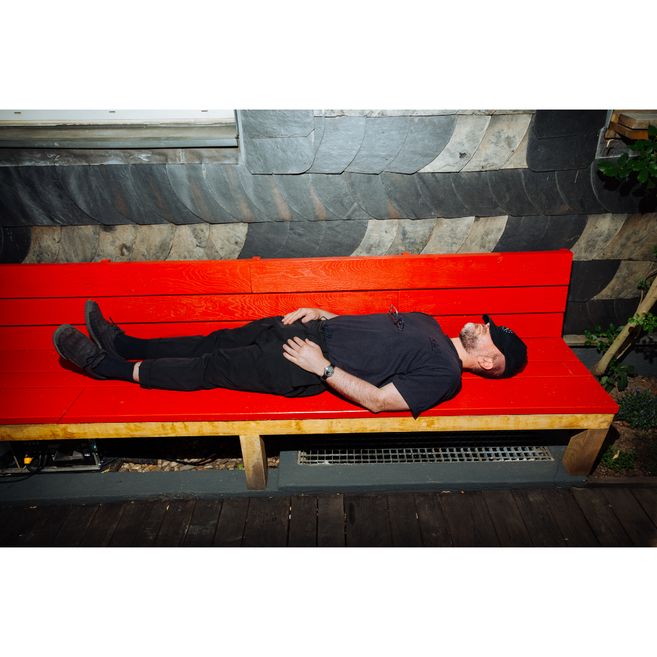 Bild für die Veranstaltung DJs Are Dead - oder doch nicht? Lesung 2.0 und DJ Comedy mit Ruede Hagelstein