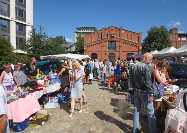 Kulturflohmarkt am Museum der Arbeit