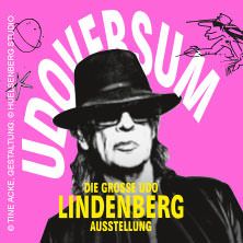 Plakat zur Ausstellung 'UDOVERSUM - Die Große Udo Lindenberg Ausstellung' mit Udo Lindenberg in Schwarz-Weiß auf pinkem Hintergrund.