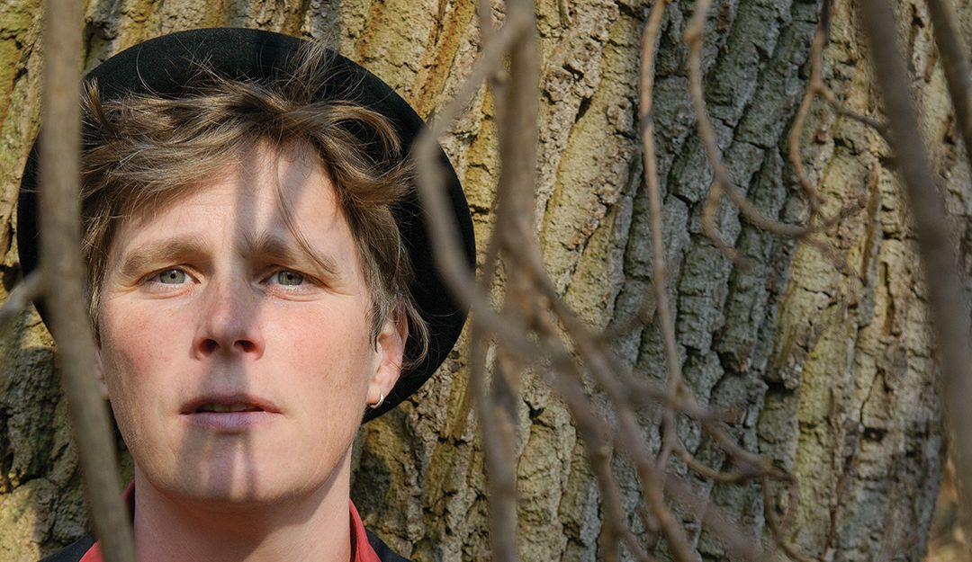 „Alltagsgeschichten“:  Politik & Poesie von Sunna Huygen: 	UNGESTALTEN