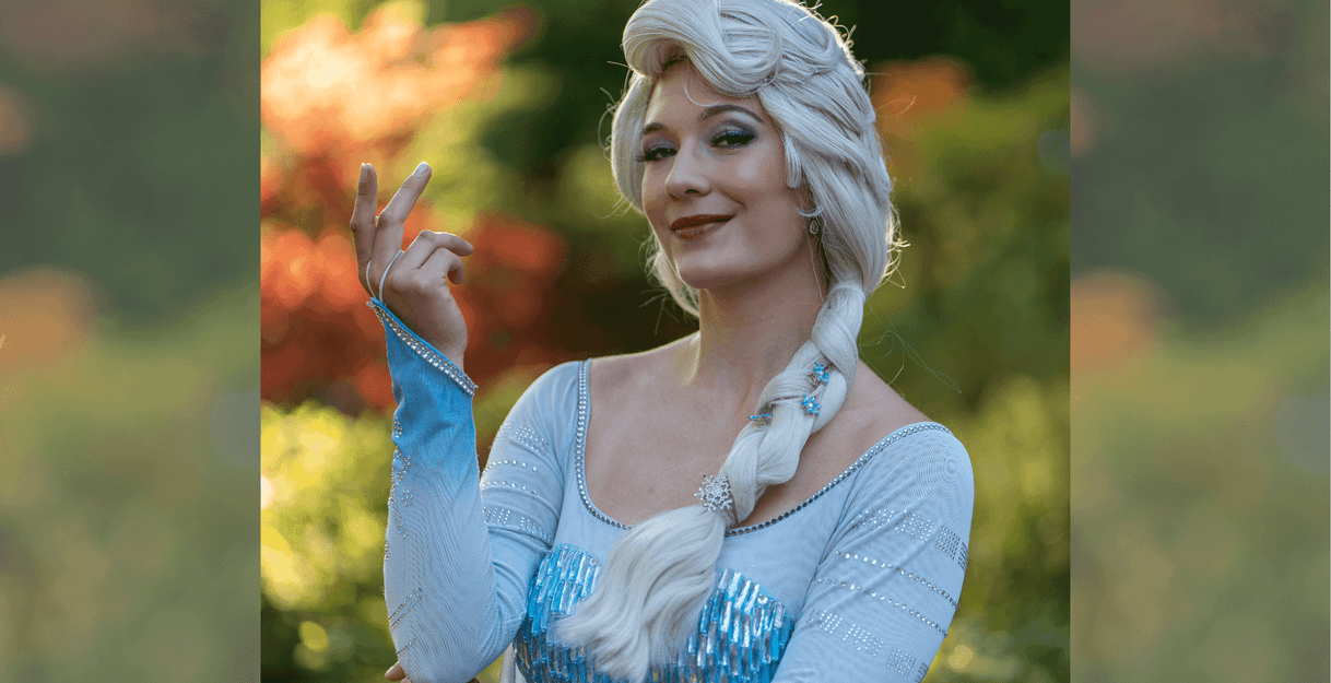 Hamburger Tag der Familien: Prinzessin Elsa in der Bücherhalle
