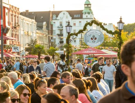 St. Pauli Winzerfest auf dem Spielbudenplatz