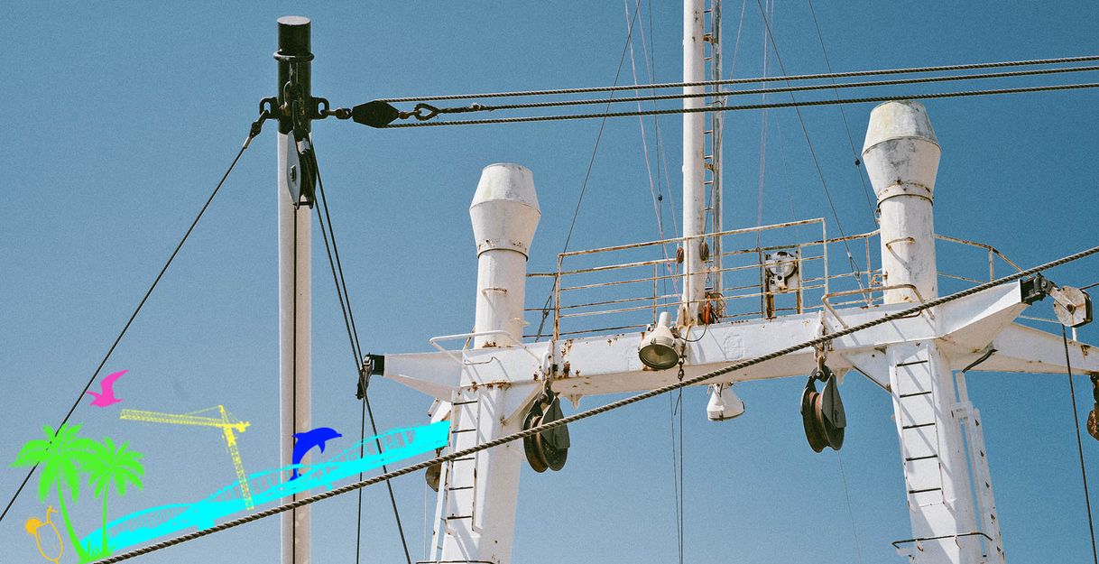Open Ship, der Blick in den Himmel, der A-Mast vor Dir!