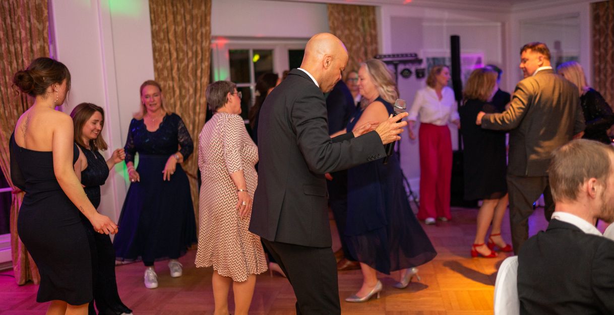 Tanzfläche Dance for Good