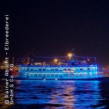 Lichterfahrt zu den Cruise Days