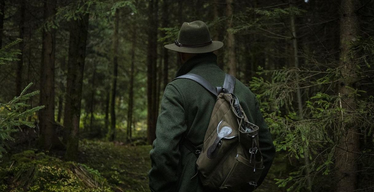 Jäger im Wald