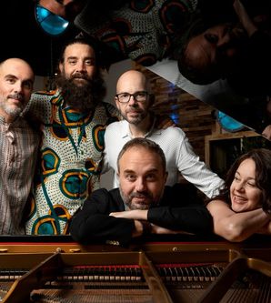 Alina Bzhezhinska & Tony Kofi / Moisés P. Sánchez