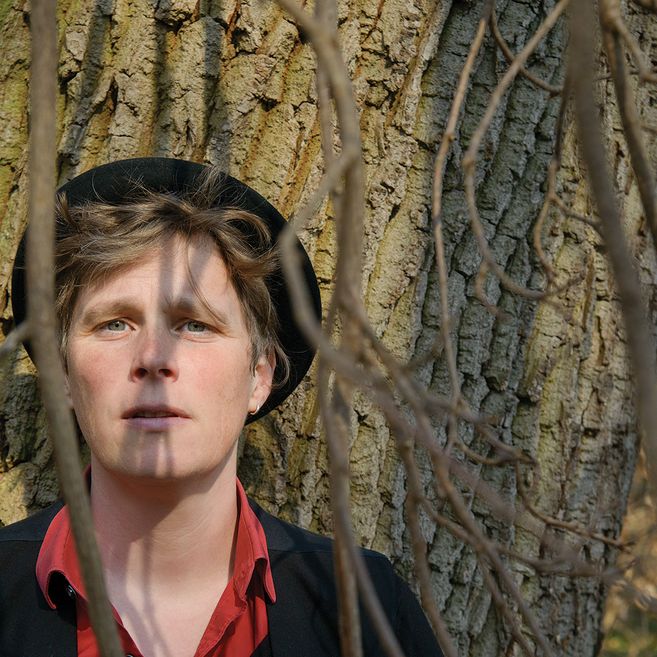 „Alltagsgeschichten“:  Politik & Poesie von Sunna Huygen: 	UNGESTALTEN