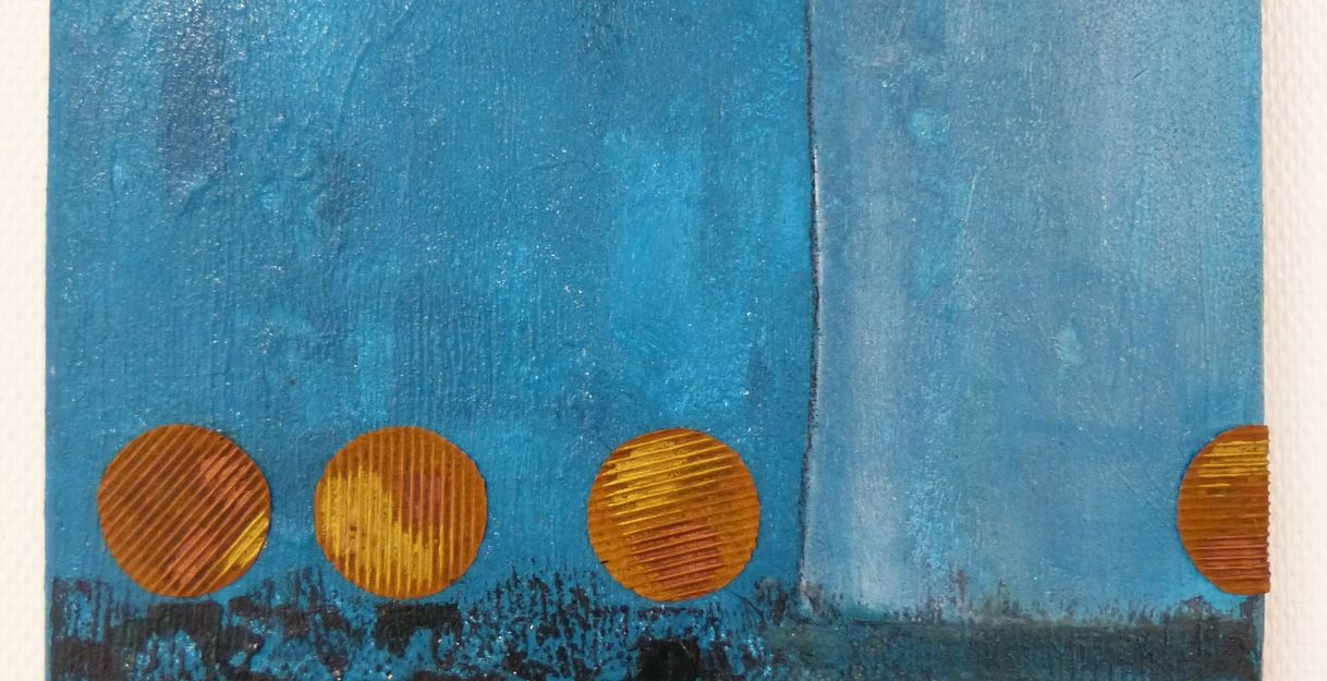 ein Gemälde von Sanne Klönne, das in ihrer Ausstellung im Bergedorf Museum zu sehen ist.