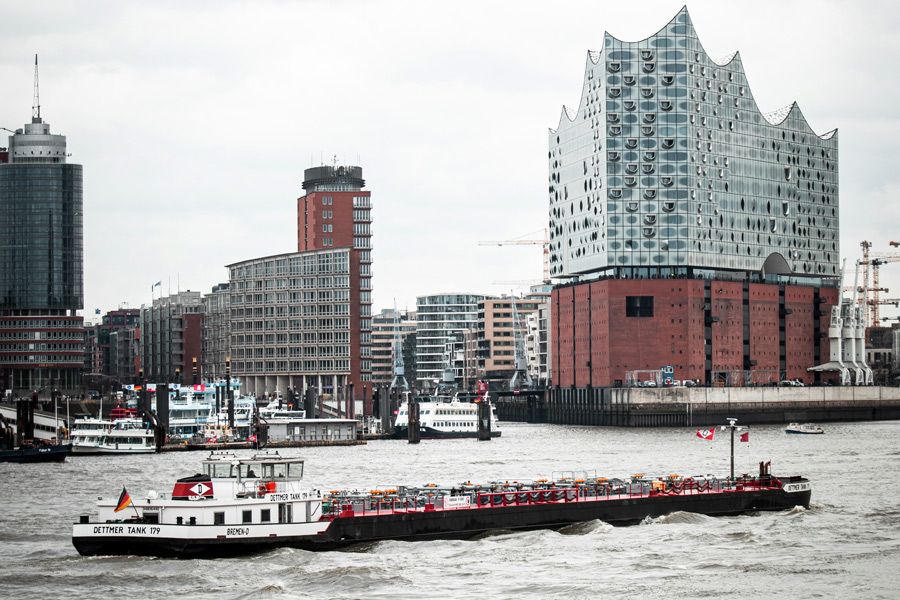 Rundgang: Hamburgs Kunst im öffentlichen Raum