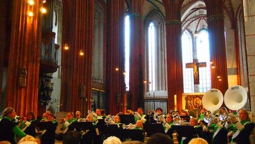 Gottesdienst zum Volks- und Erinnerungsfest mit Pastorin Inga Meißner