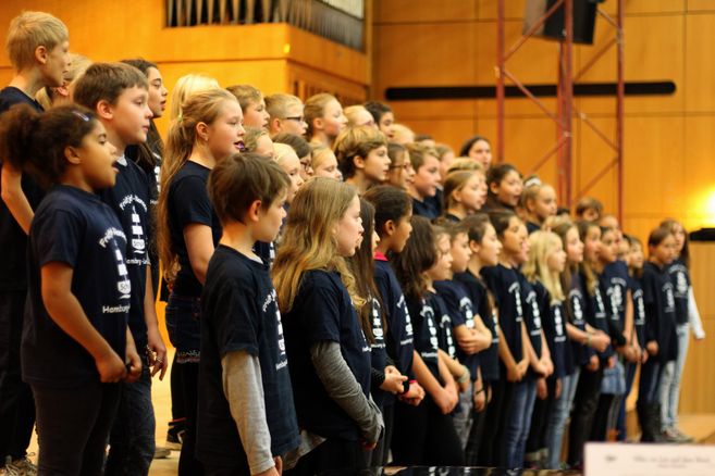 Schulchor bei der CHORALLE 2017