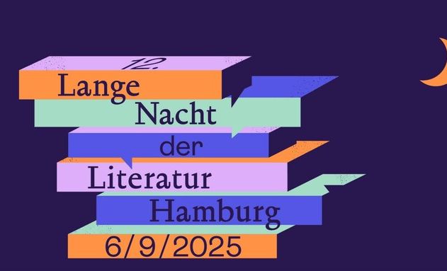 Grafik zur 12. Langen Nacht der Literatur in Hamburg am 6. September 2025 mit bunten Textblöcken und einer Mondsichel.