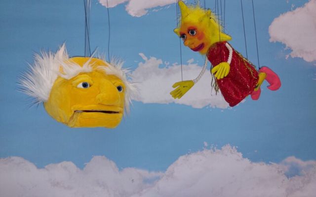 Das Frantalu Marionetten- und Puppentheater spielt auf der Gartenbühne, © Frantalu