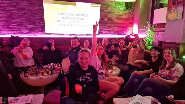 504957417_694928653288580_4381056293471773861_n, © Hamburger Karaoke Events