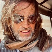 Helge Timmerberg - Bon Voyage - Mit Papas Benz bis nach Marokko, © links im Bild