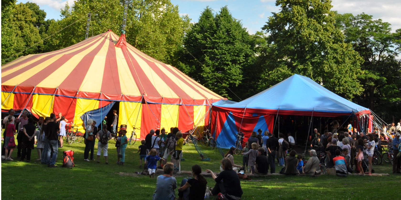 Das Bajazzozelt im Sternschanzenpark, © Carmen Jopek