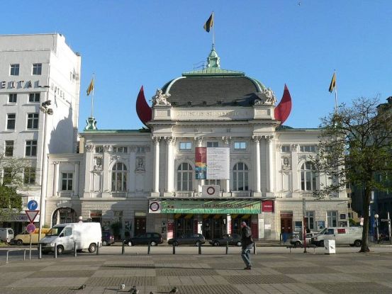 Schauspielhaus in St. Georg, © Hamburg News Stadtführungen
