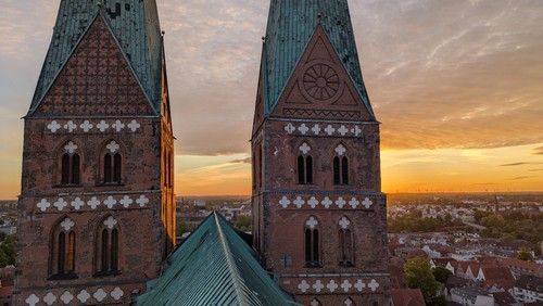 360° Lübeck - Turm- und Gewölbeführung in der Abendstimmung