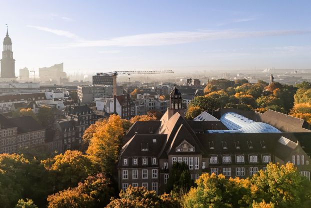 Schulgeschichte(n) aus St. Pauli und der Neustadt, © Blick über das Museum für Hamburgische Geschichte 2024. SHMH, Foto Jérome Gerull