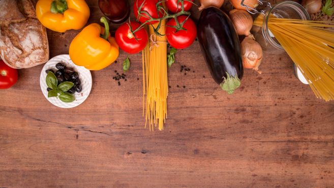 Schnippelparty mit geretteten Lebensmitteln