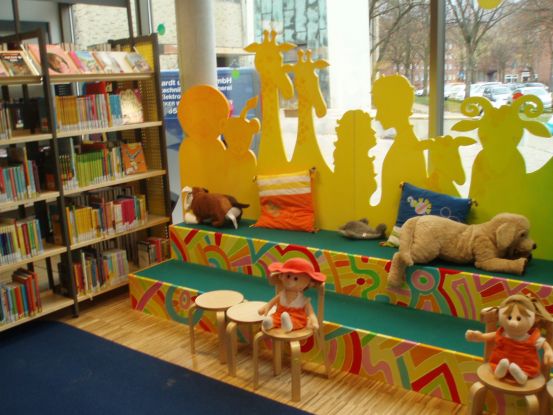 Die Bücherhalle Dehnhaide, © Bücherhallen Hamburg