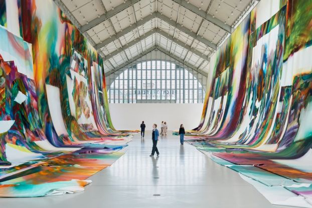 Deichtorhallen_Katharina_Grosse_6449.jpg, © © VG Bild-Kunst Bonn, 2025. Foto: Henning Rogge