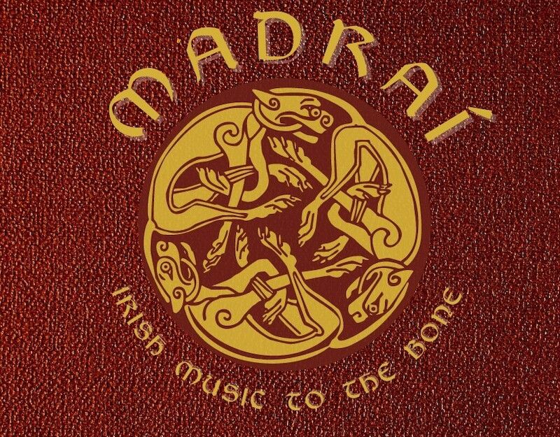 Logo von Madraí mit keltischem Design und dem Text 'Irish Music to the Bone'.