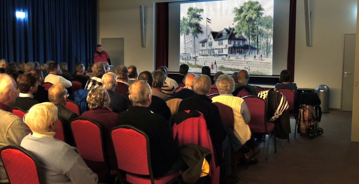 GW Horn Vortrag Saal