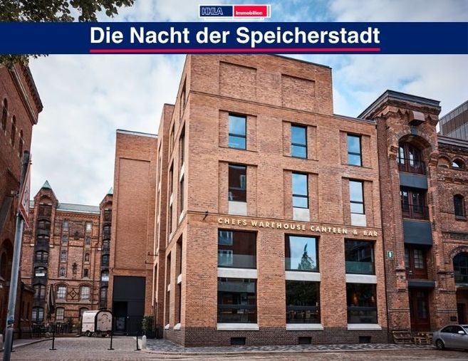 Backsteingebäude in der Speicherstadt mit der Aufschrift 'Chefs Warehouse Canteen & Bar'.