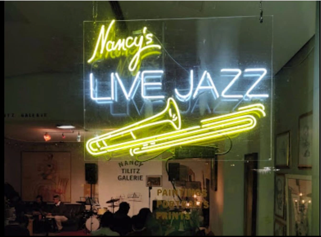 Great live swinging Jazz every friday night