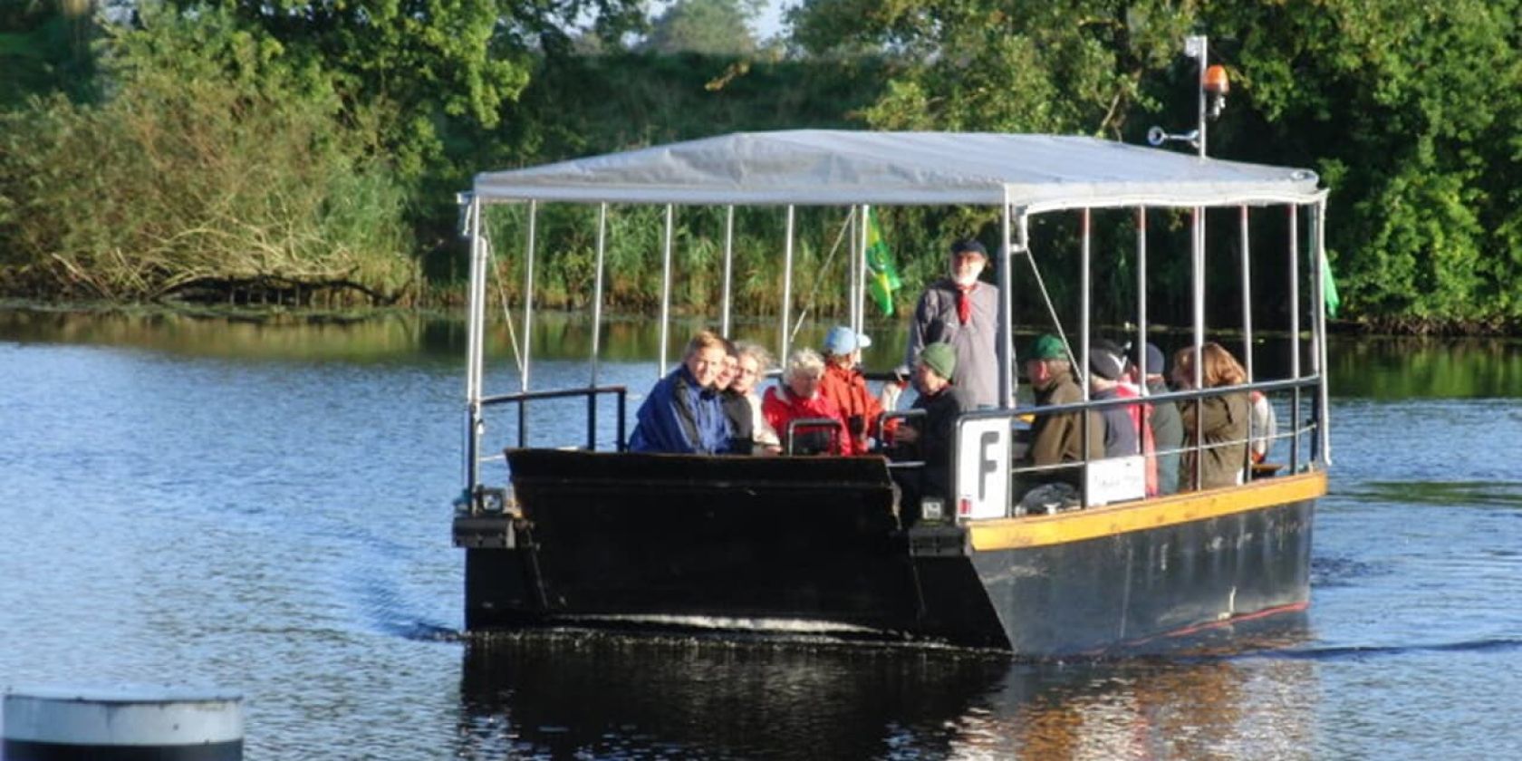 Naturerlebnisfahrt mit der Bargener Fähre, © Fährverein Bargener Fähre e.V.