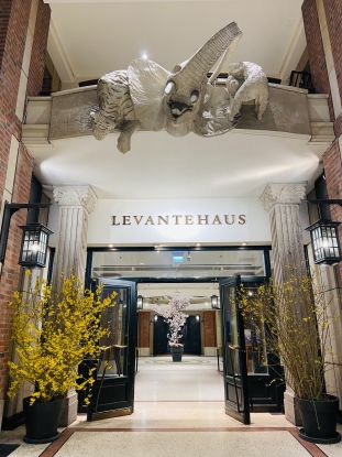 Foto Levantehaus Hamburg by@austwegemund, © Dr. Barbara Aust-Wegemund