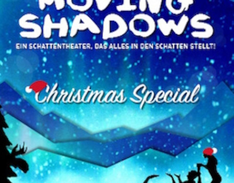 Plakat für Moving Shadows Christmas Special mit Silhouetten von Rentieren und Menschen vor einem blauen Hintergrund.