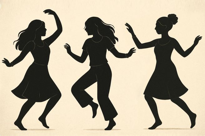 Drei tanzende Frauen als schwarze Silhouetten vor hellem Hintergrund, Titel: 26-11-03 Tanztreff_quadrat-v5 ©Kulturzentrum Marstall e.V.