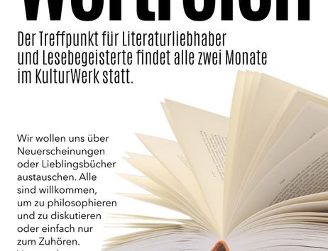 Plakat für den Lesetreff 'wortreich' im KulturWerk Rahlstedt mit einem Bild von aufgeschlagenen Büchern.