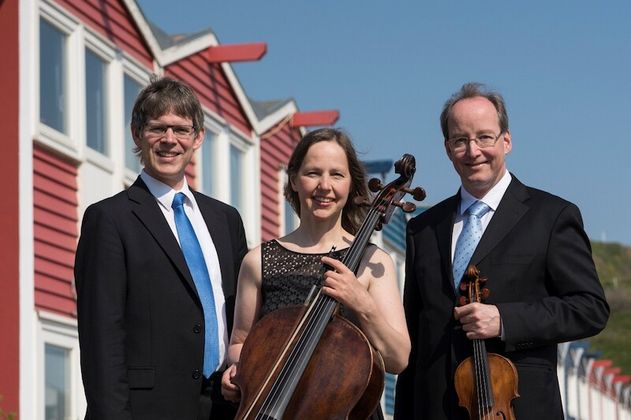 Kammermusikring Spielzeit 25/26 - Hyperion Trio mit Anna Lewis, Viola und Tobias Martin, Kontrabass