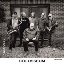 Colosseum, © links im Bild