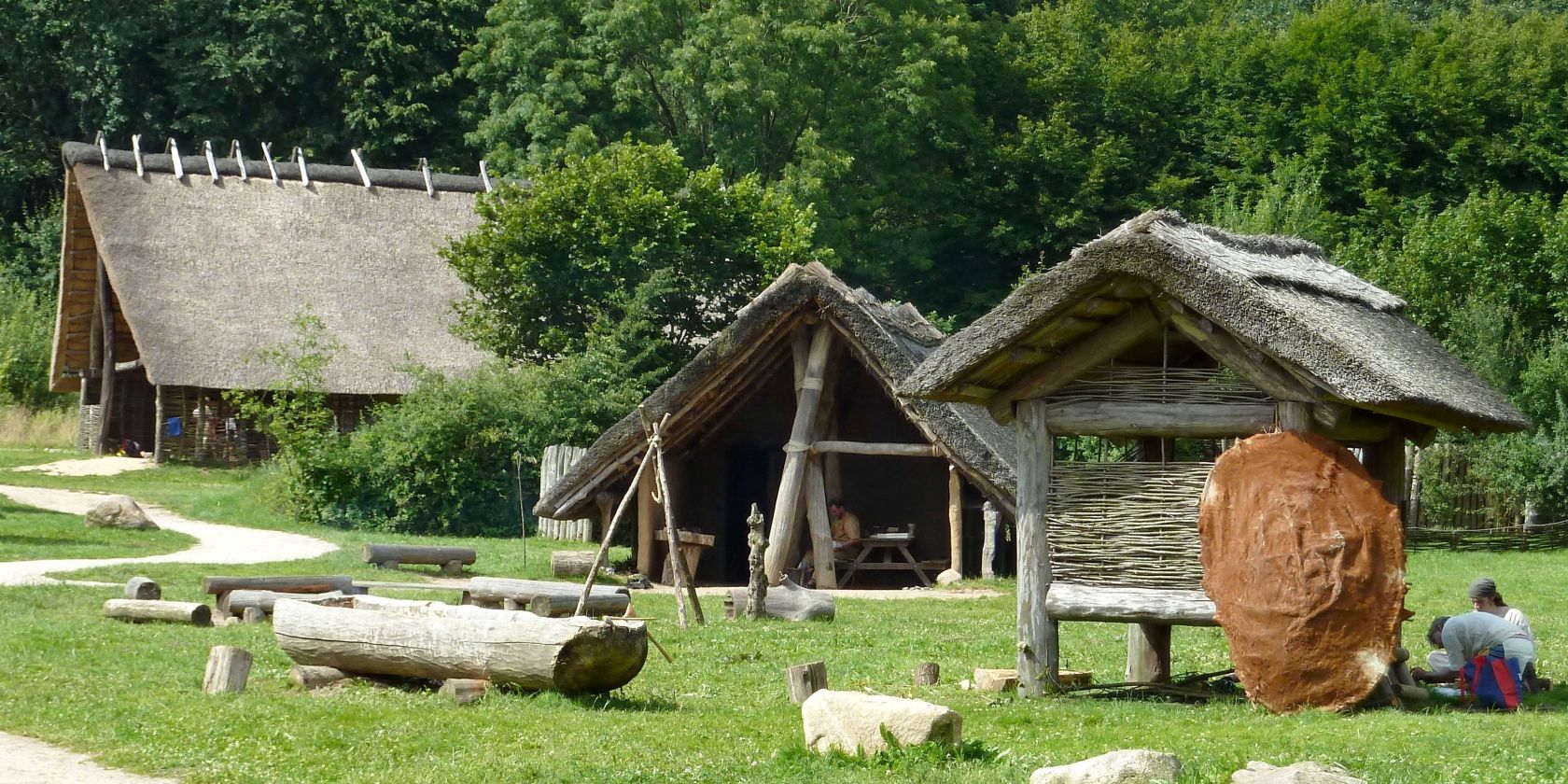 Steinzeitpark Dithmarschen: Steinzeitdorf, © Archäologisch-Ökologisches Zentrum Albersdorf