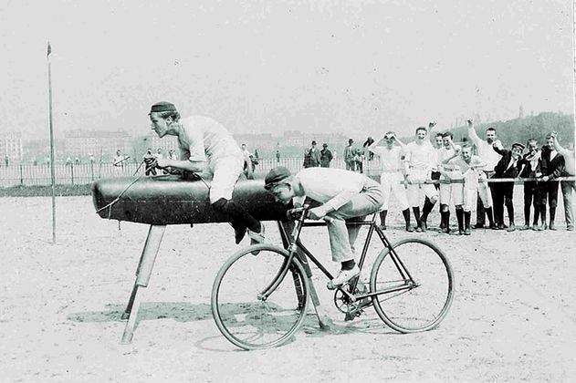 Sport und Vergnügen auf dem Heiligengeistfeld 1903