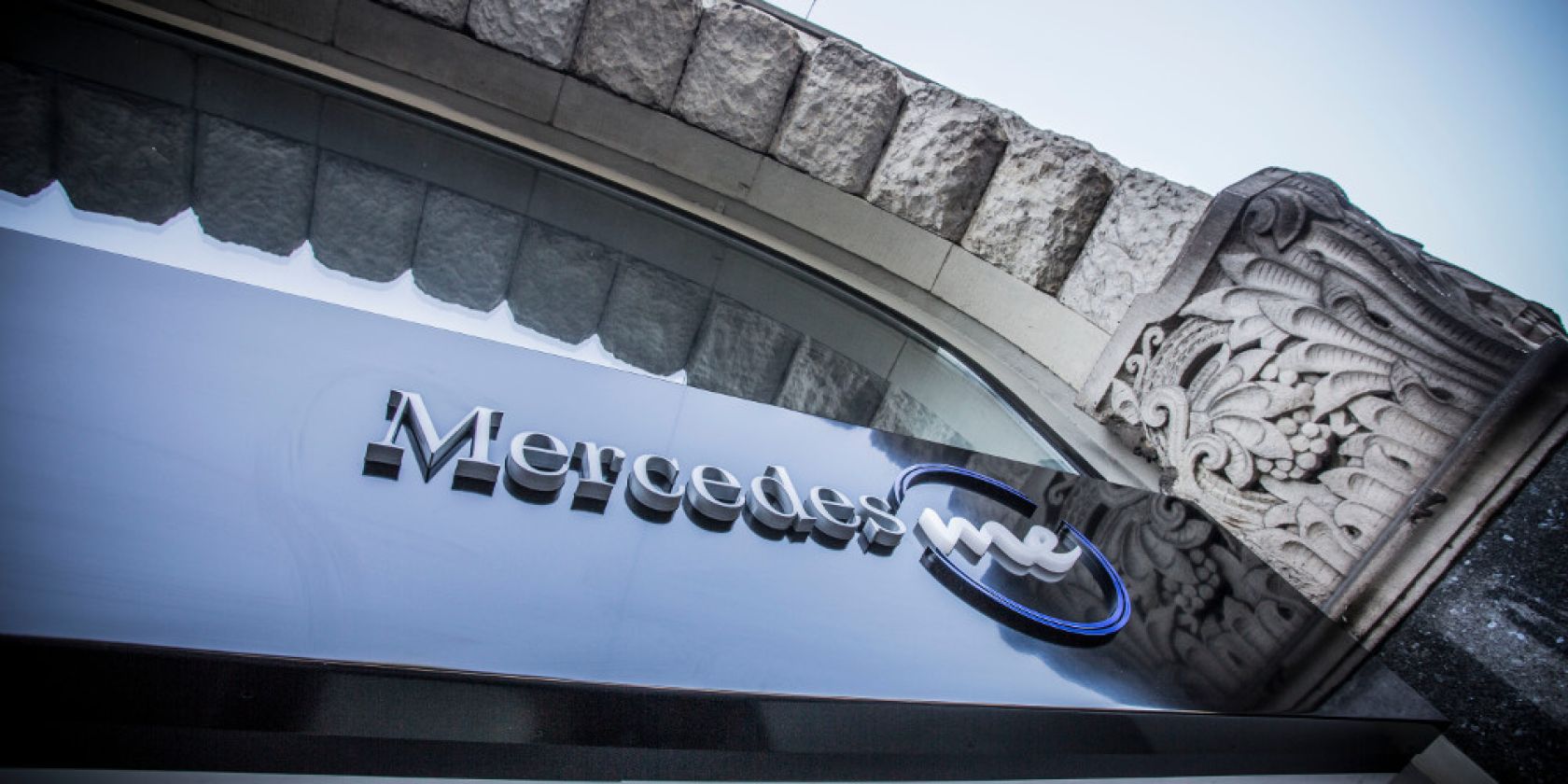 Mercedes me Store Hamburg, © Andras Lindlahr