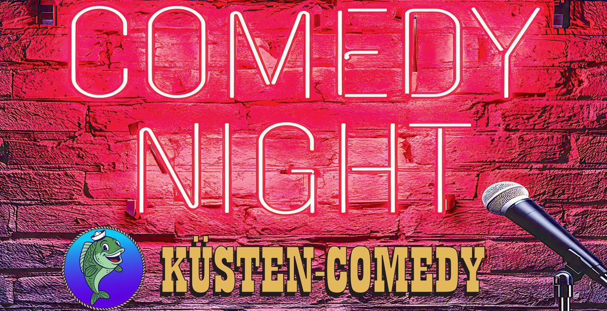 Neon-Schriftzug 'Comedy Night' auf roter Backsteinwand mit Mikrofon und Küsten-Comedy-Logo.